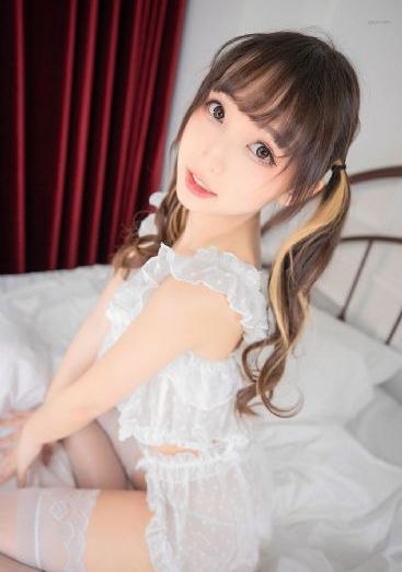 女性自慰喷潮A片免费观看APP_国语版全集