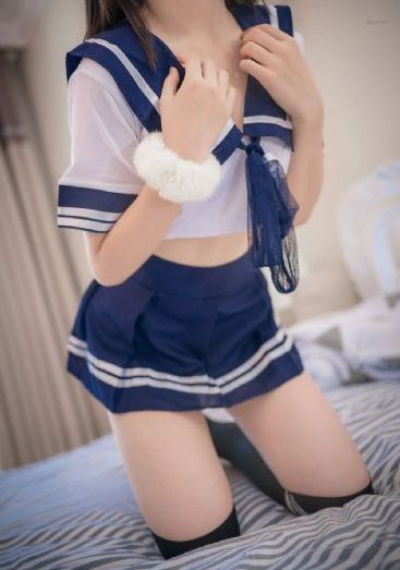 三级乱伦小说视频_720在线视频播放