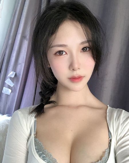 日韩精品高清一二三区真人_DVDHD在线观看