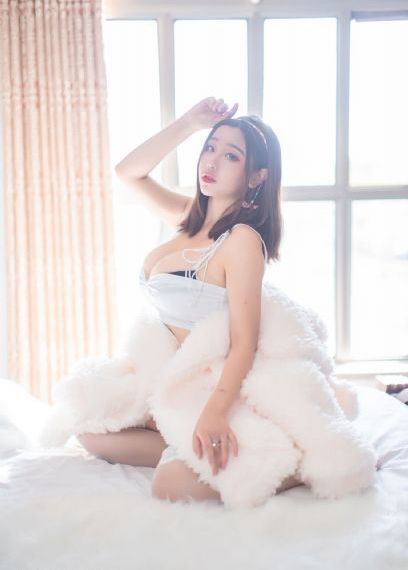 俄罗斯美女做爰_DVD免费高清观看