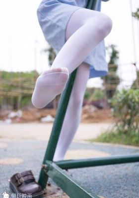 h官场少妇献身系列_2022在线观看