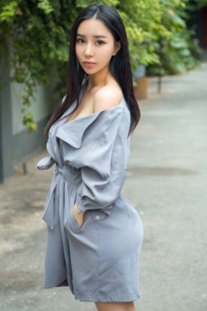 甘雨开襟抱枕的设计特点_1080免费观看最新