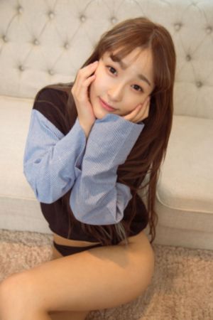 日日摸夜夜添夜夜添精品视频_蓝光在线观看高清