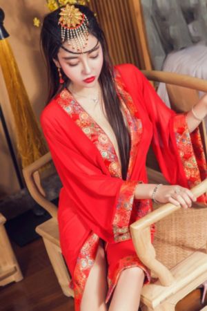 媚药人妻潮喷中文字幕在线_蓝光天堂在线