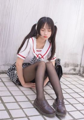 欧美老人激情_720视频大全